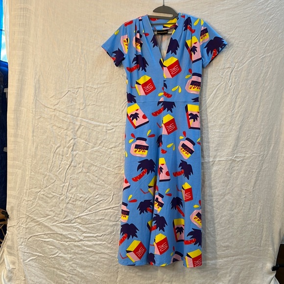 Nooworks snacks Greta. Like new. Never worn. Small. - Picture 1 of 4